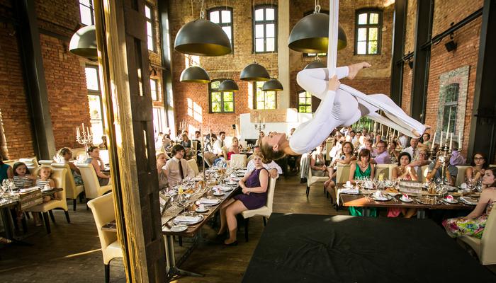 Seilakrobatik bei Hochzeit in Osnabrück